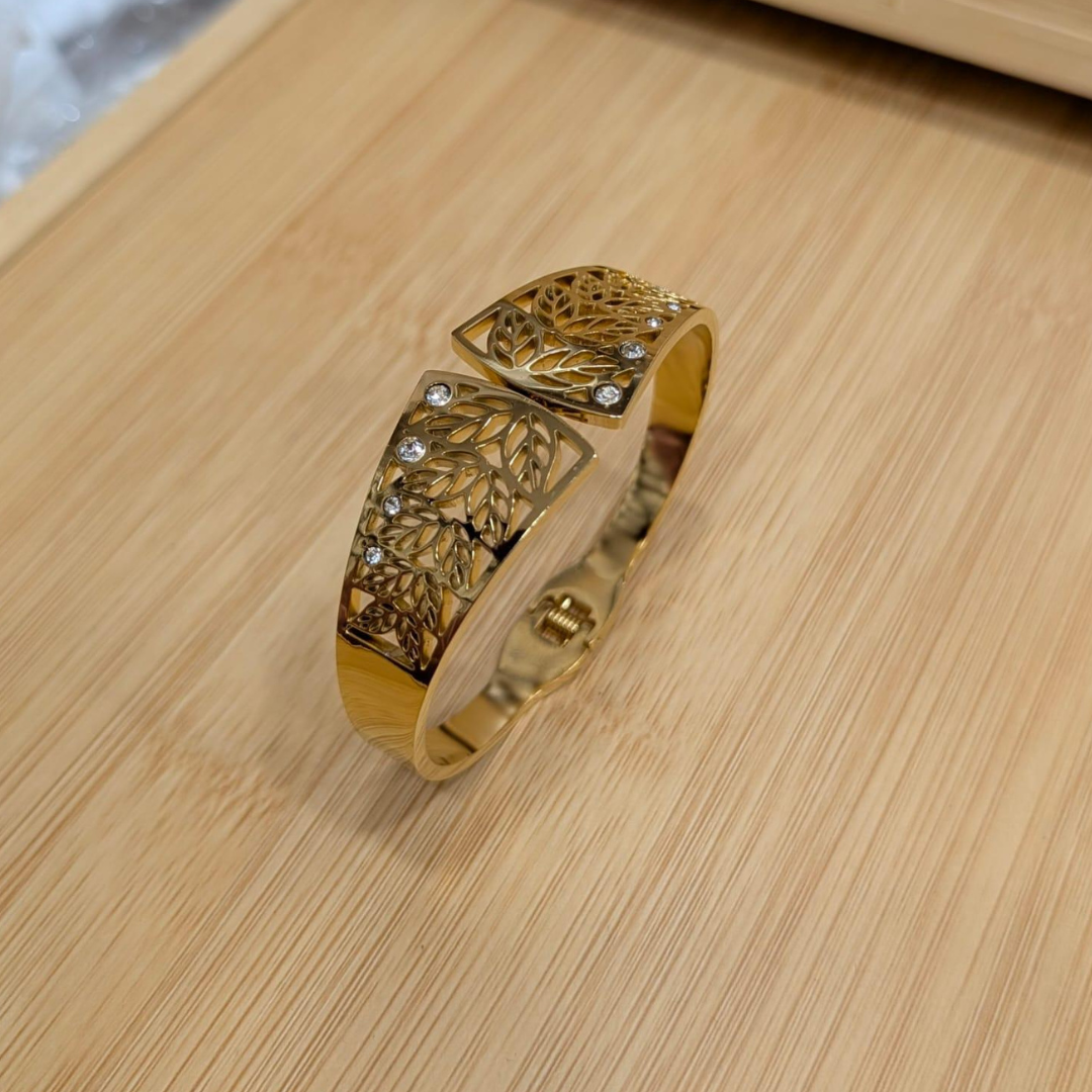 Radiance 18K Gold Plated Cuff Bracelet –  Sculptural Hammered Bracelet for Women