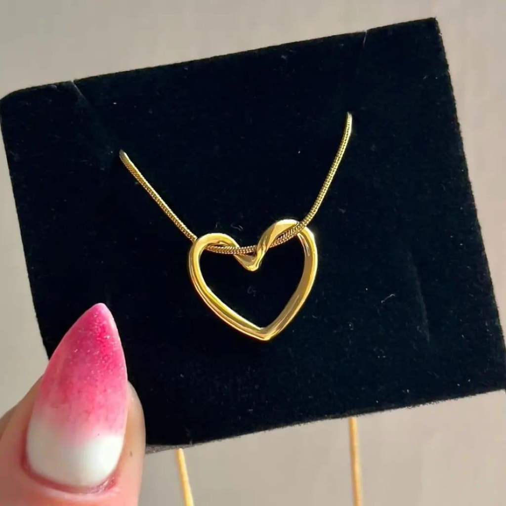 Eternal 18 K Gold Plated Heart Shaped Pendant Necklace