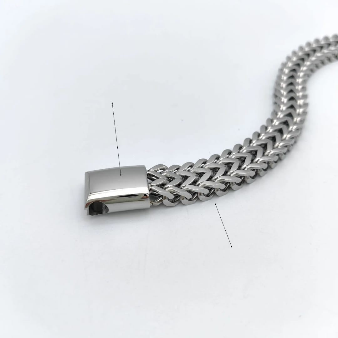 Heavy Cuban Link Men’s Bracelet – Chunky Chain Style (Silver)