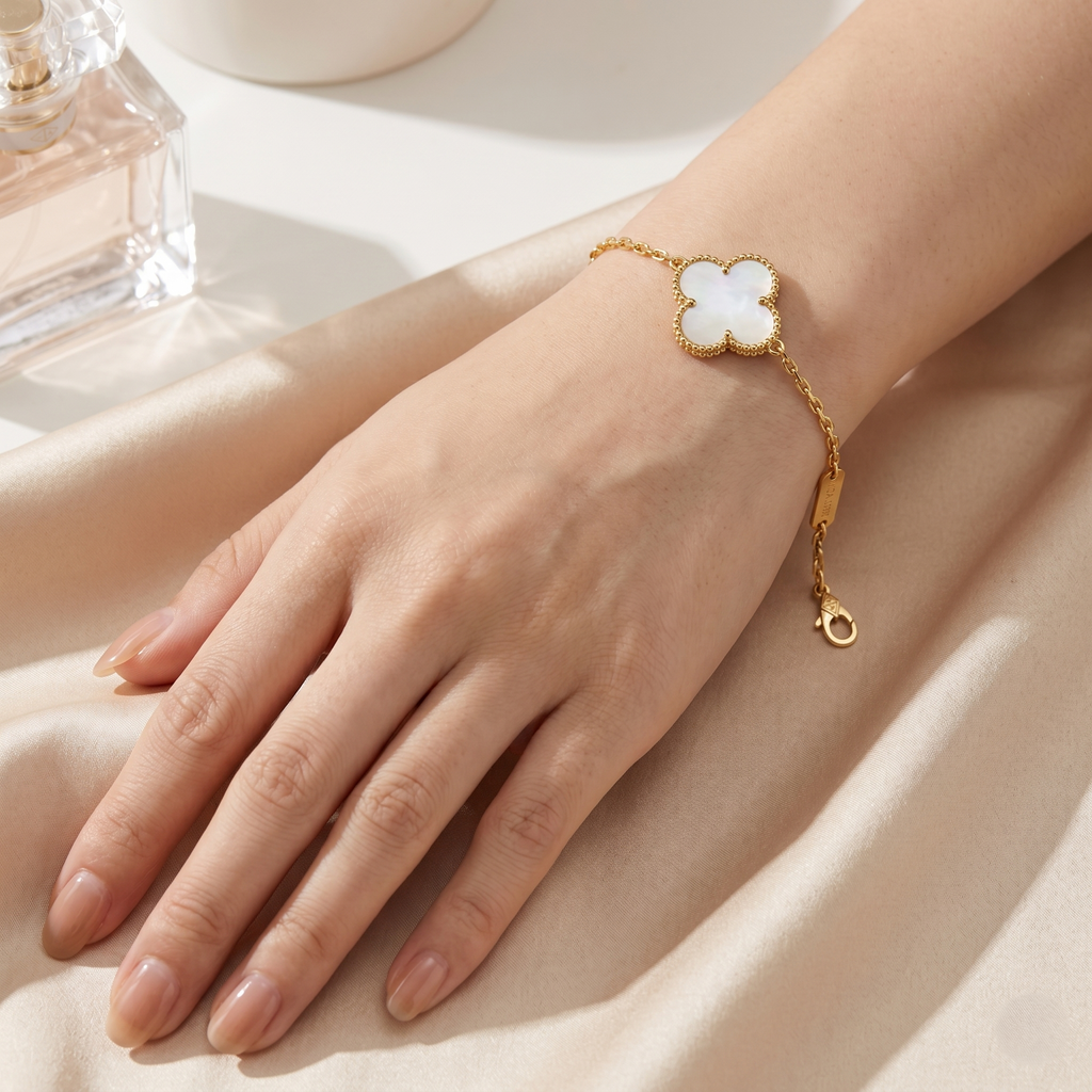 Clover 18k Gold Plated Bracelet
