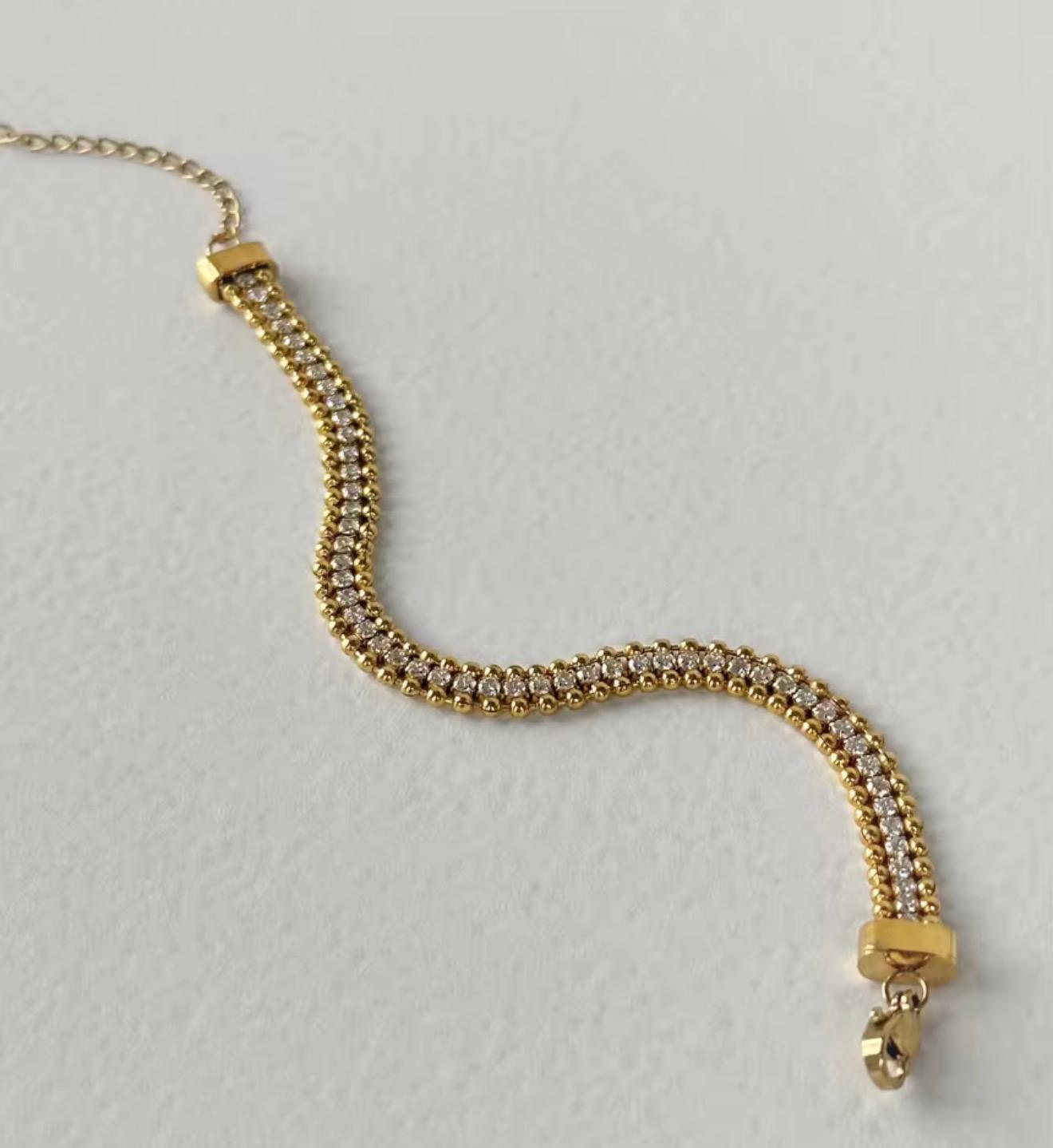 Luxe trio 18k gold plated bracelet